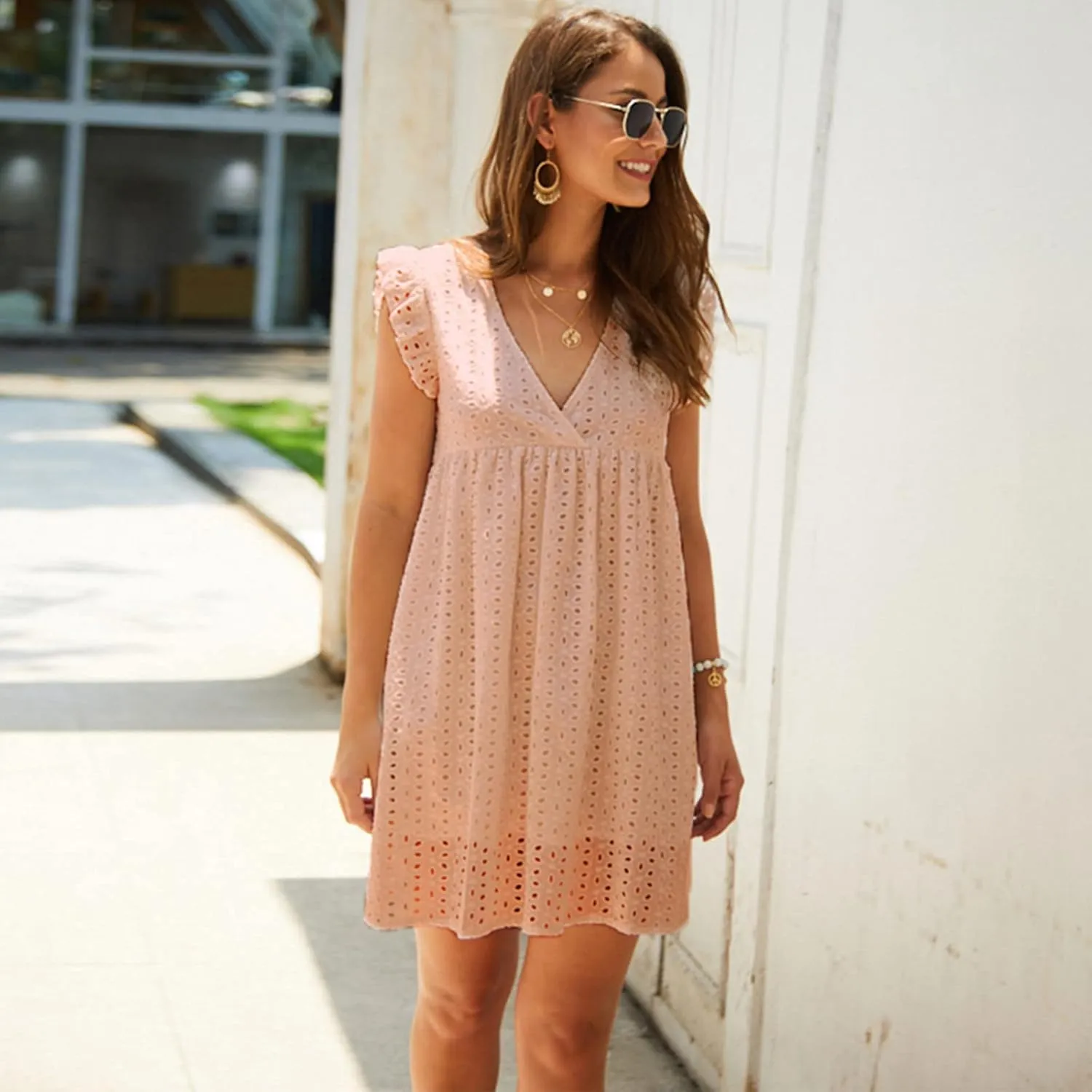 HGps8w Women's Summer Dresses V Neck Short Sleeve Hollow Out Swing Cute Ruffle Hem Dress Casual Mini Beach Sundresses
