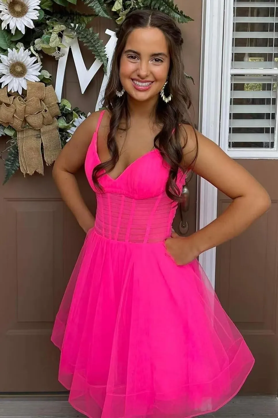SEIM Women's V Neck Spaghetti Straps Tulle Homecoming Dresses with Corset Back Short Prom Gowns for Teens SE084
