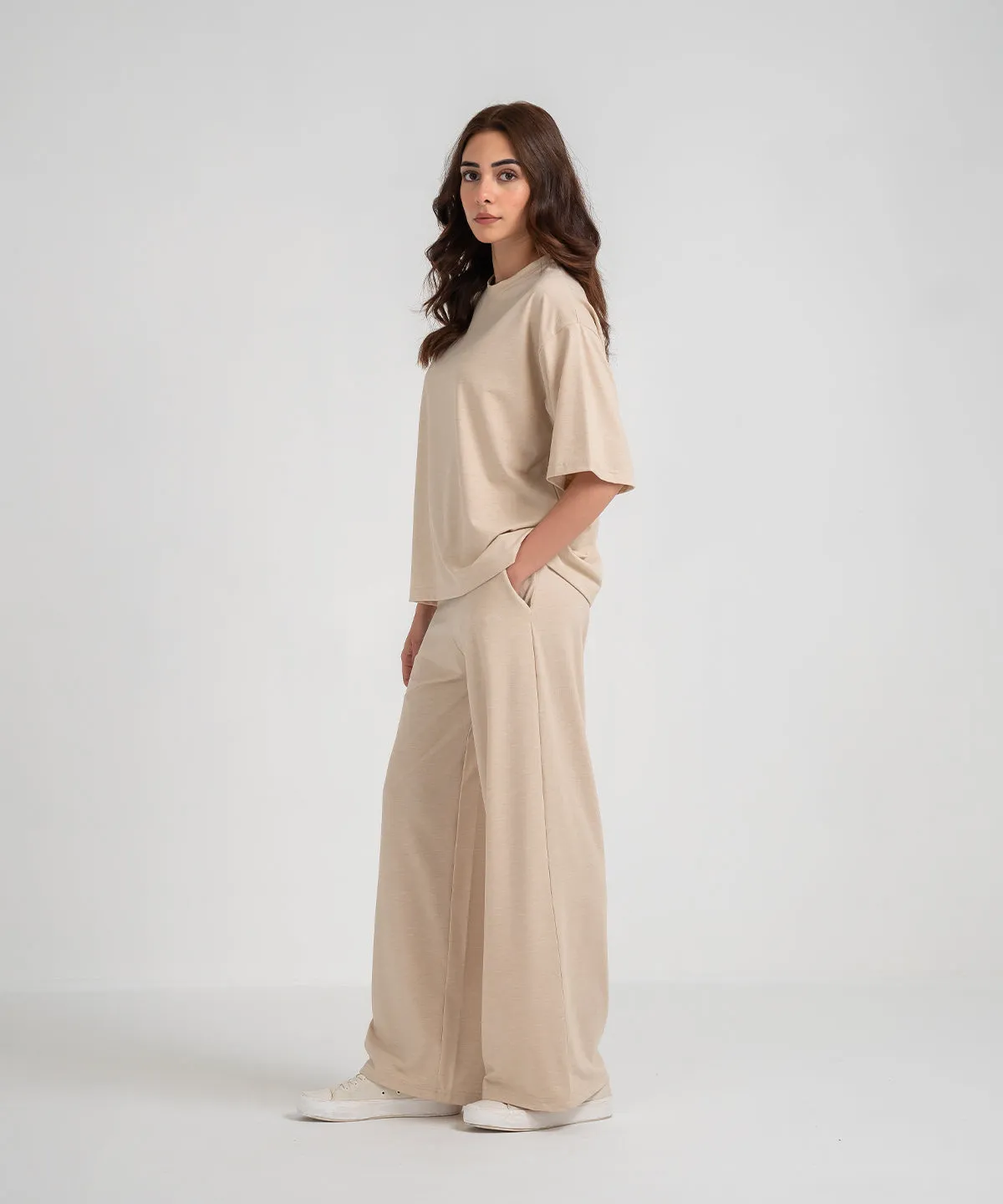 Women's LuxeLight Straight Fit Pants