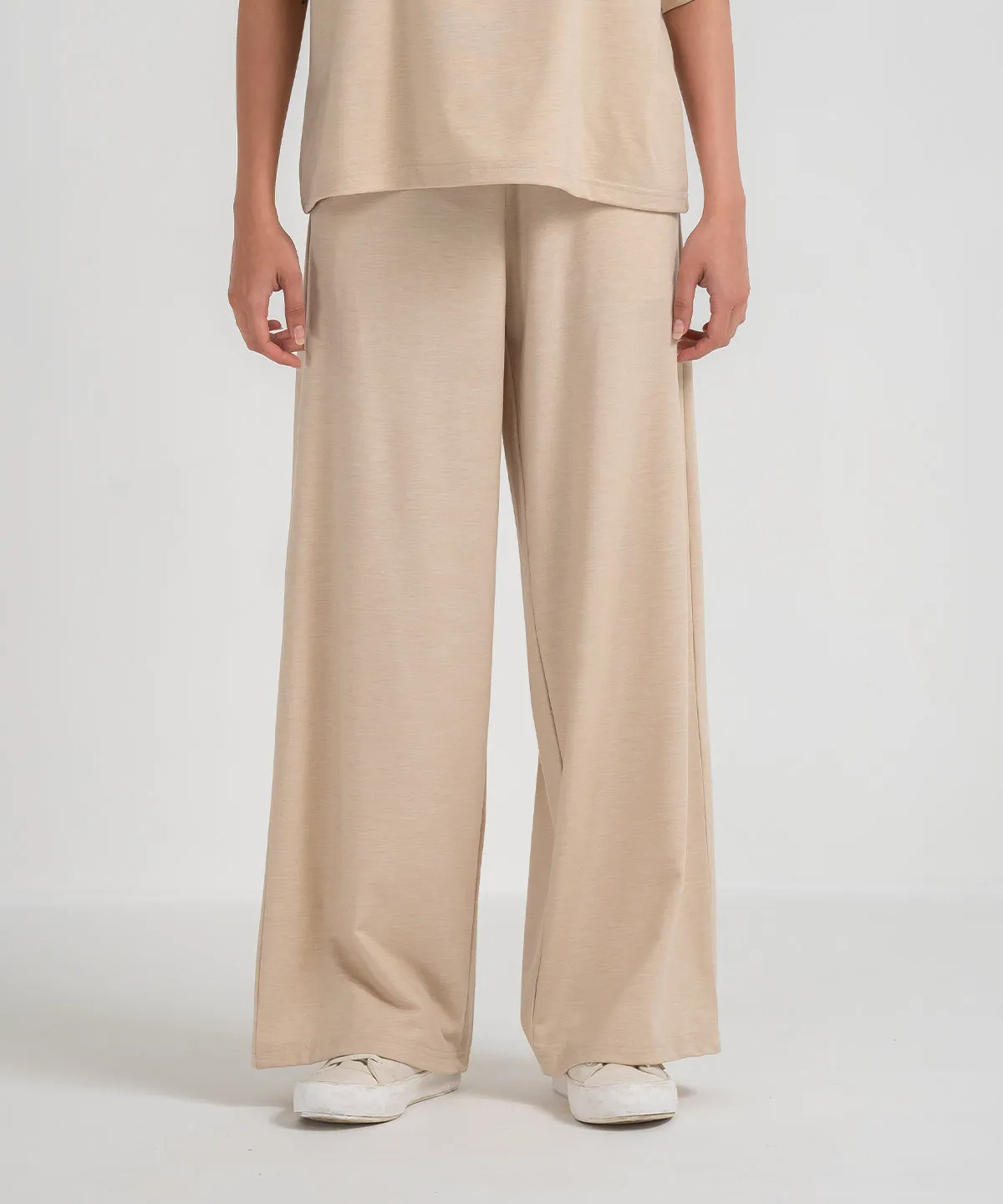 Women's LuxeLight Straight Fit Pants