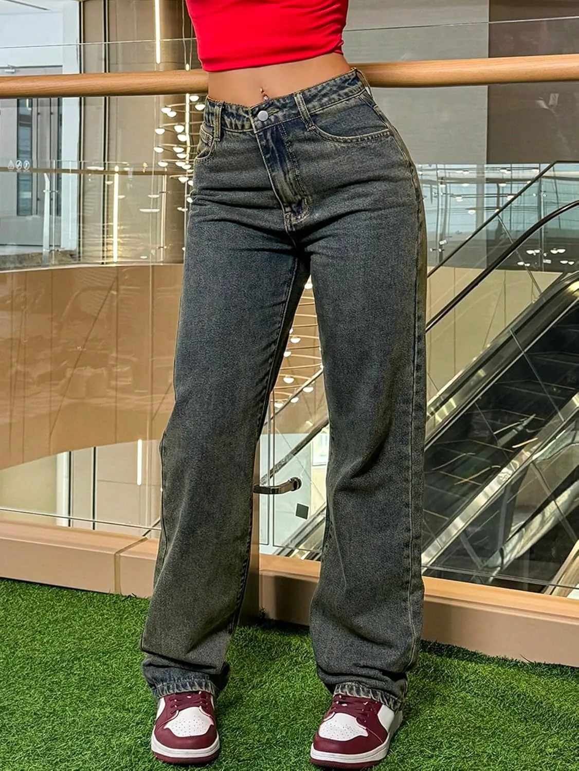 Women's Mid Waisted Straight Wide Leg Jeans Loose Fit Boyfriend Tummy Control Trendy Denim Pants with Pocket