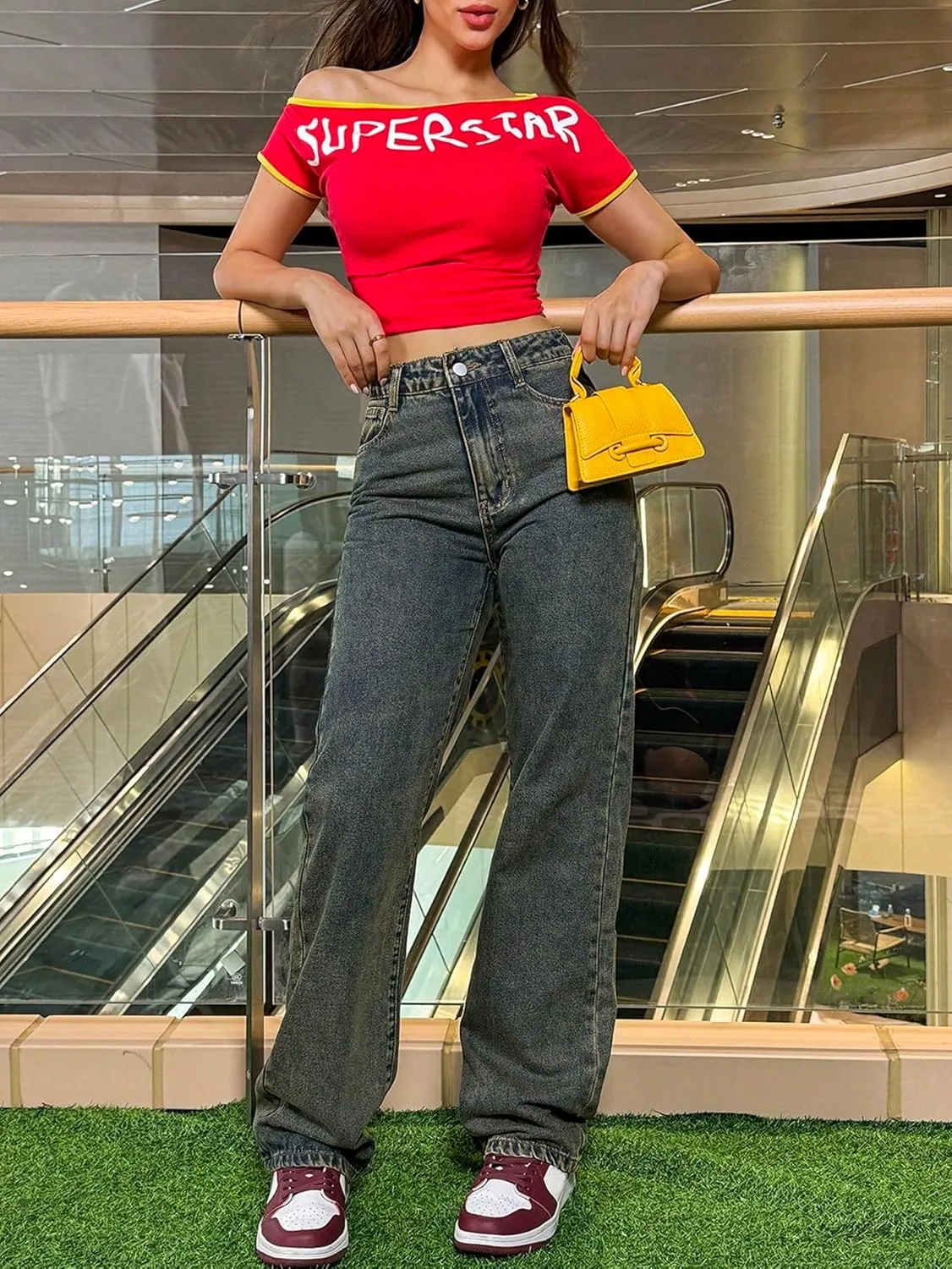 Women's Mid Waisted Straight Wide Leg Jeans Loose Fit Boyfriend Tummy Control Trendy Denim Pants with Pocket