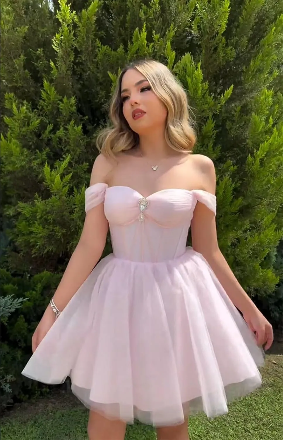 XYAYE Sparkly Tulle Homecoming Dresses Off Shoulder Short Prom Dresses for Teens Puffy Sweetheart A Line Cocktail Dress